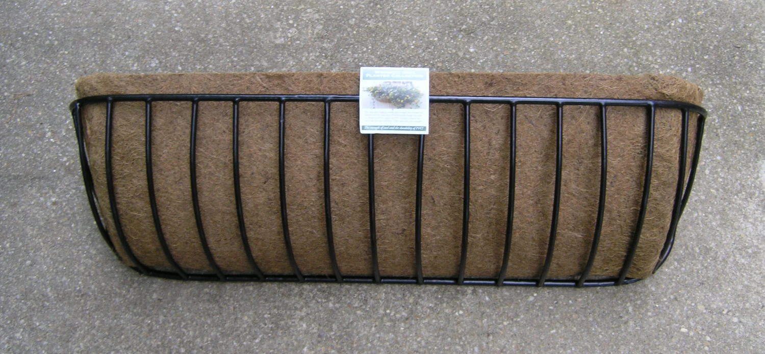 44 In Window Hayrack With Molded Coco Liner