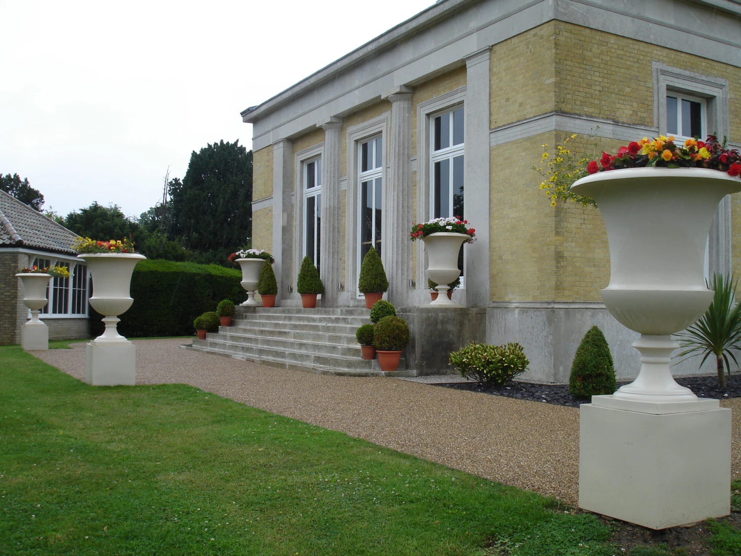 Pedestal 54 - Stone 2 Pedestal 54 - Stone - Image 2