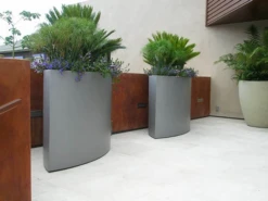 Oval Planters 5 Oval Planters -Garden Decoration Store oval planter insitu 75956.1676036681