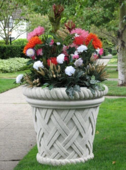 Vicenza Basket Planter -Garden Decoration Store vicenza 26 lst kerry park 74712.1695411526